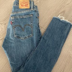 Levi Strauss & Co.- Wedgie Skinny